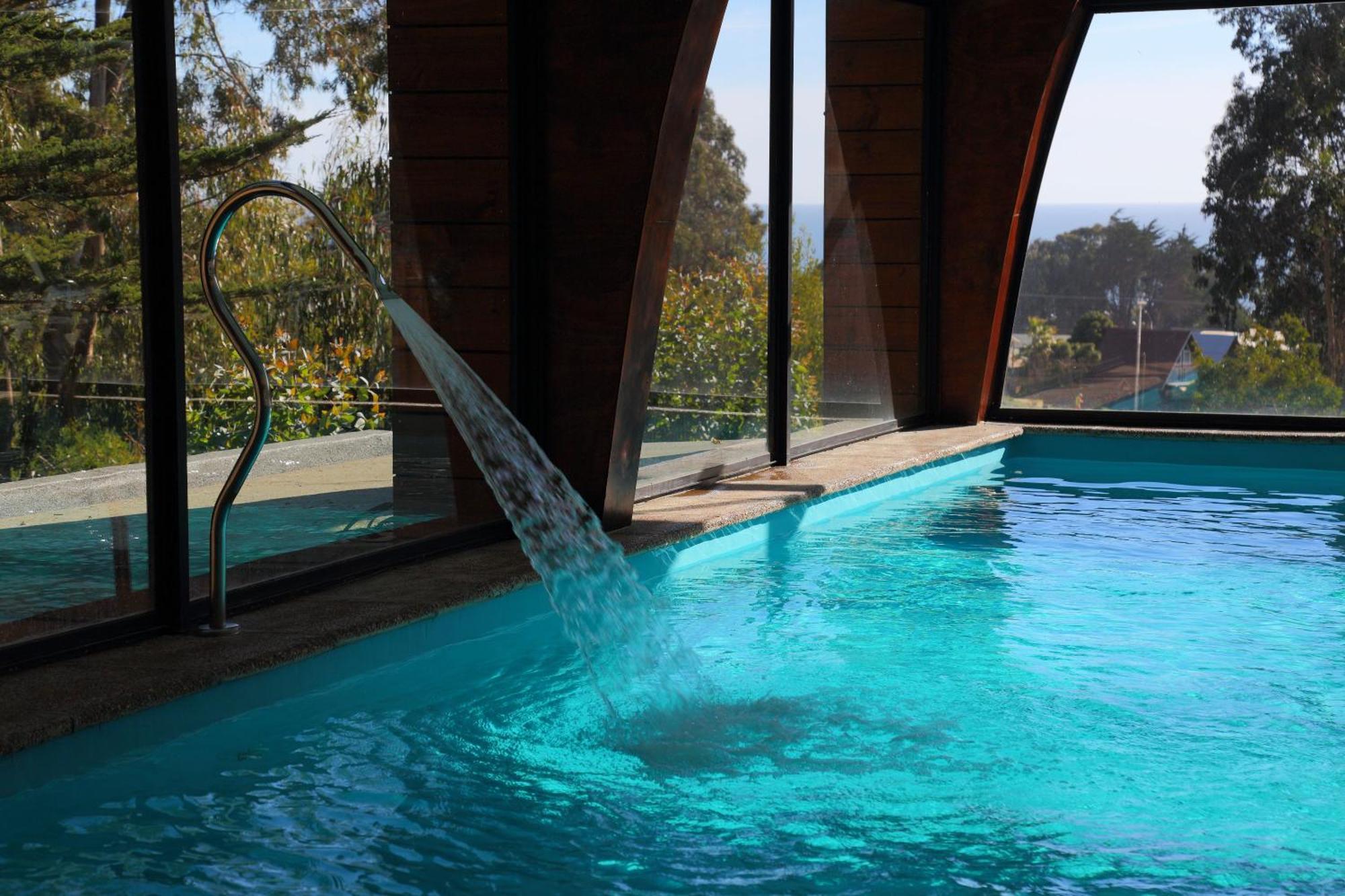 Cabanas Y Spa Costa Patagonia - Piscina Climatizada 皮奇勒姆 外观 照片