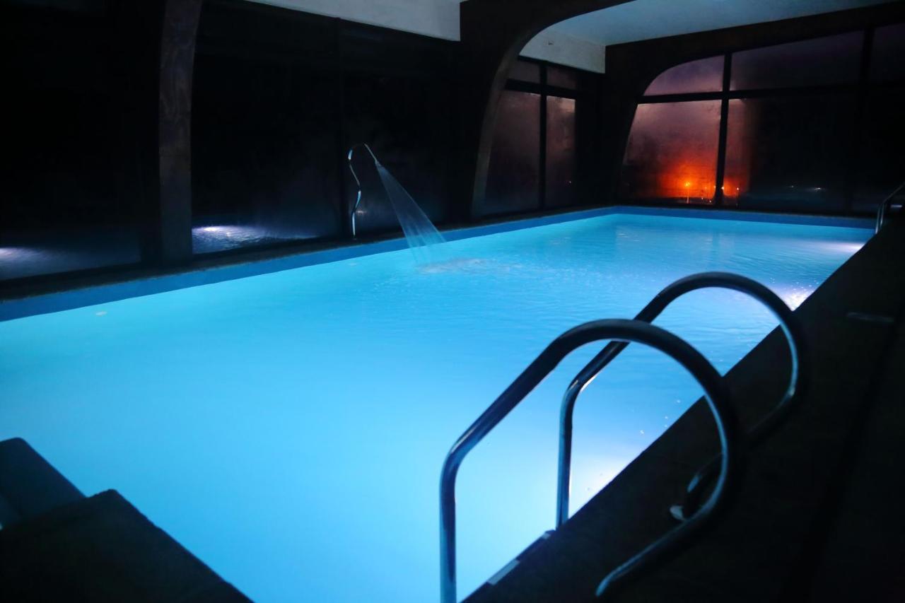 Cabanas Y Spa Costa Patagonia - Piscina Climatizada 皮奇勒姆 外观 照片